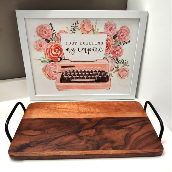 EUC Threshold Arjun Wood Charcuterie Serving  Board - Picture 1 of 7